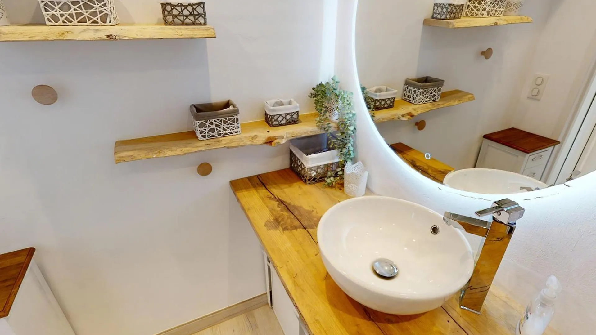 멍똥 Superbe 3P Climatise Avec Grande Terrasse Et Parking - Fr-1-196-290 아파트